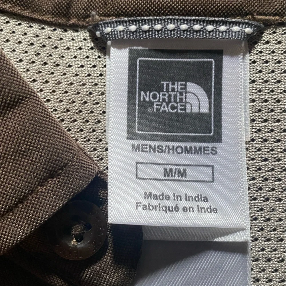 NORTH FACE BUTTON UP  MEN’s SHIRT size MEDIUM